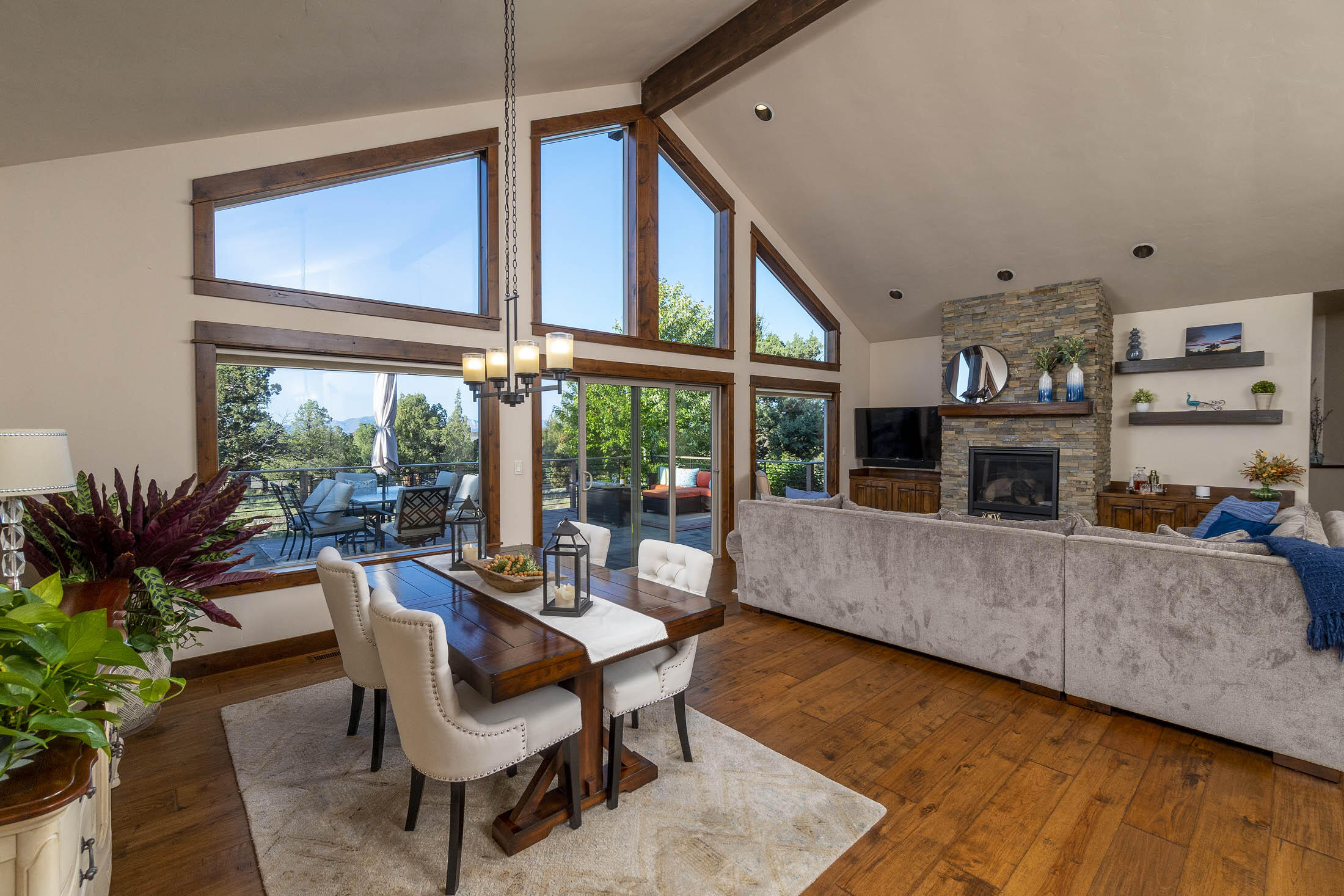 Eagle Crest - Residential