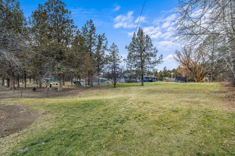 Tiny photo for 12712 SE Davis Loop, Prineville, OR 97754 (MLS # 220211908)