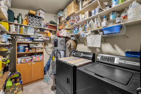 Tiny photo for 12712 SE Davis Loop, Prineville, OR 97754 (MLS # 220211908)