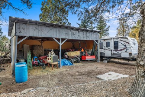 Tiny photo for 12712 SE Davis Loop, Prineville, OR 97754 (MLS # 220211908)