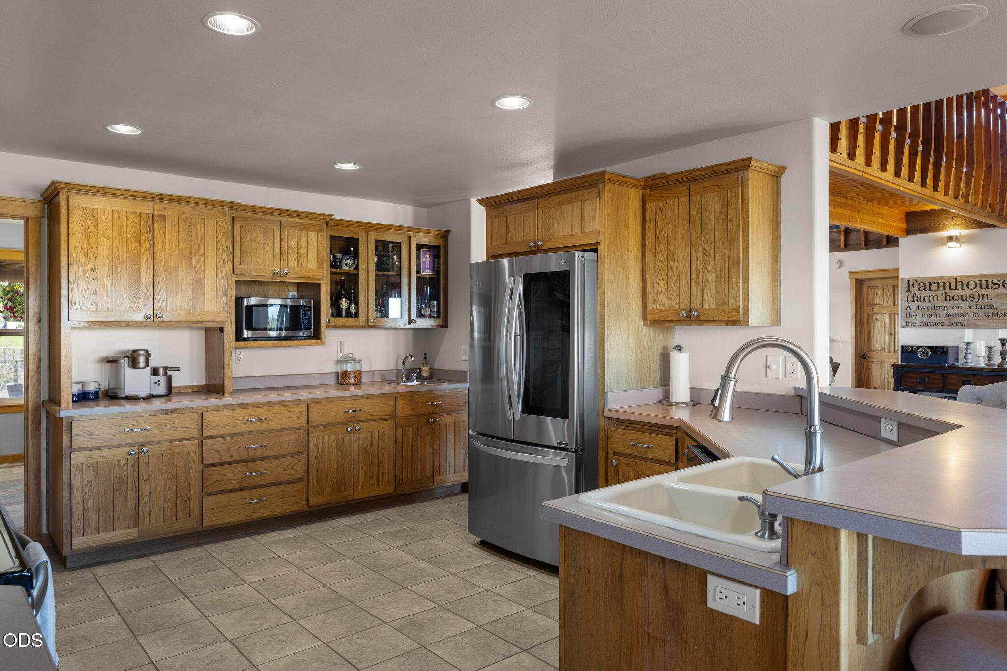 24605 Dodds Rd, Bend, OR, 97701, USA, 4 Bedrooms Bedrooms, ,4 BathroomsBathrooms,Residential,Active,24605 Dodds Rd,220223443