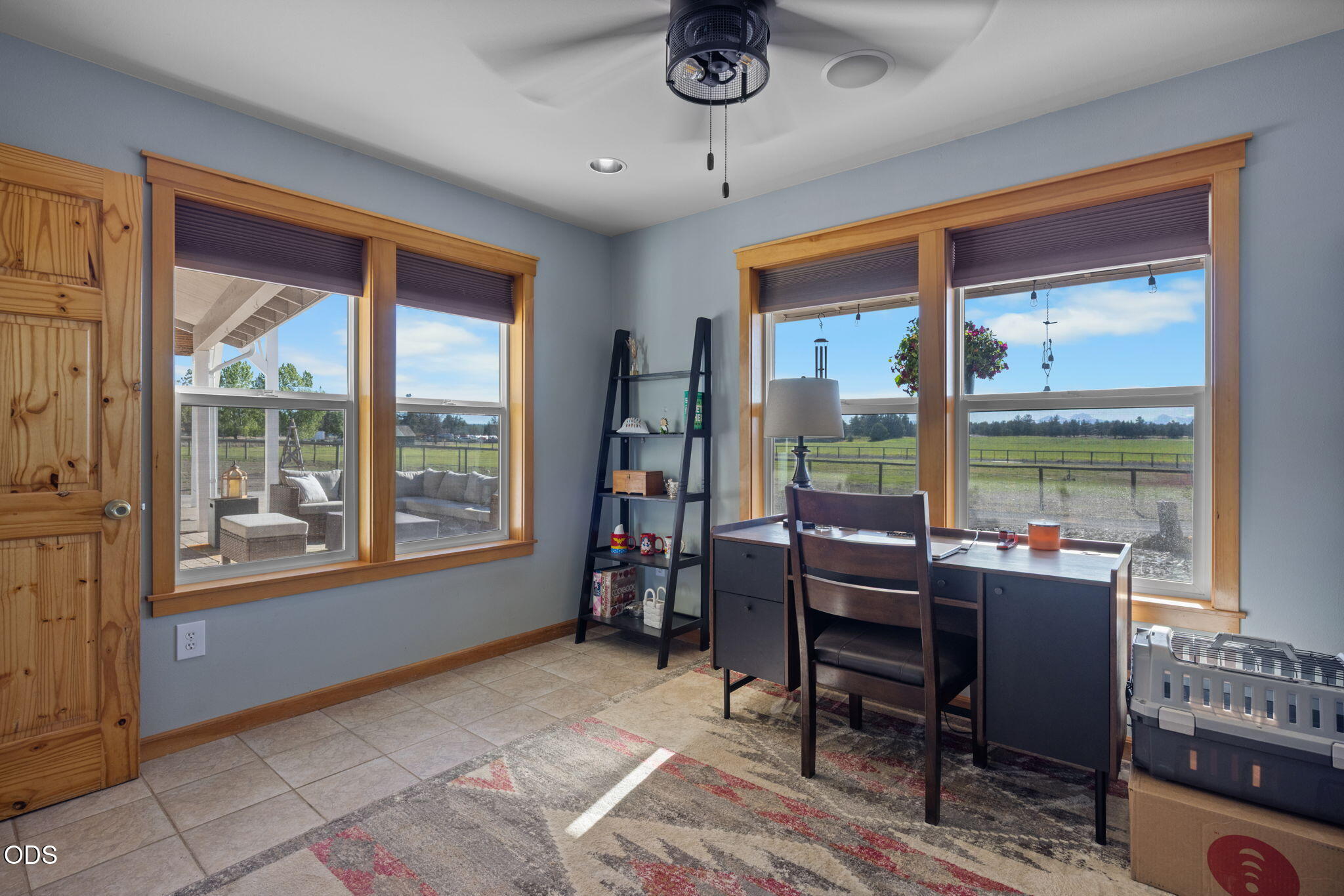 24605 Dodds Rd, Bend, OR, 97701, USA, 4 Bedrooms Bedrooms, ,4 BathroomsBathrooms,Residential,Active,24605 Dodds Rd,220223443