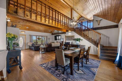 Tiny photo for 24605 Dodds Road, Bend, OR 97701 (MLS # 220223443)