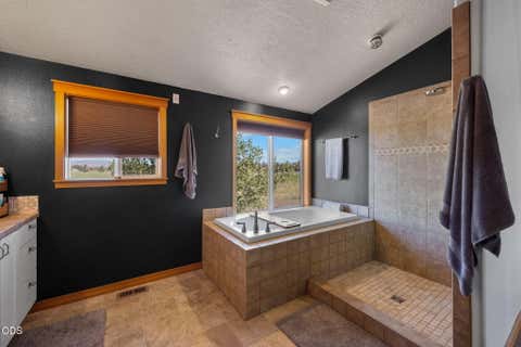 Tiny photo for 24605 Dodds Road, Bend, OR 97701 (MLS # 220223443)