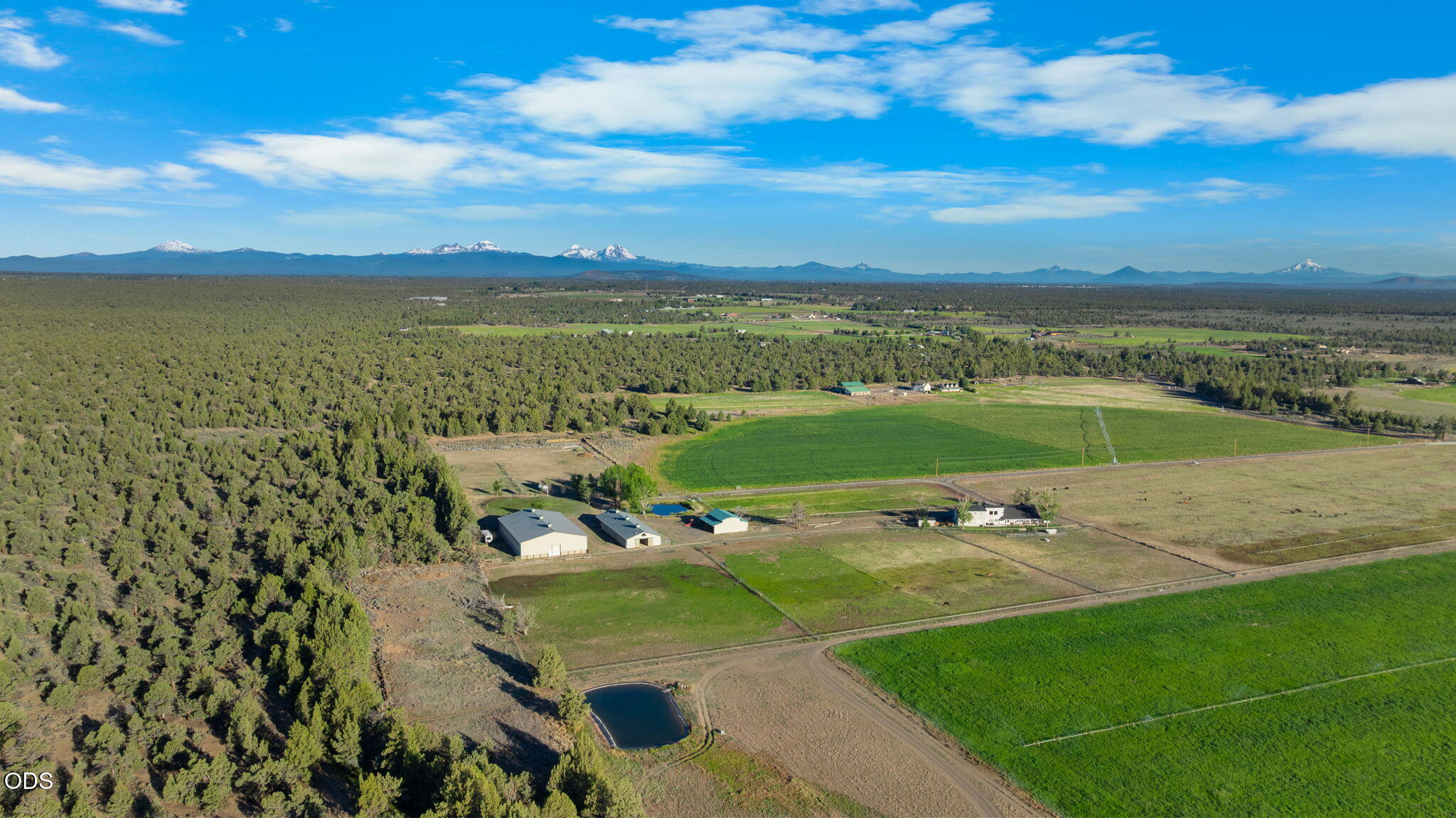 24605 Dodds Rd, Bend, OR, 97701, USA, 4 Bedrooms Bedrooms, ,4 BathroomsBathrooms,Residential,Active,24605 Dodds Rd,220223443