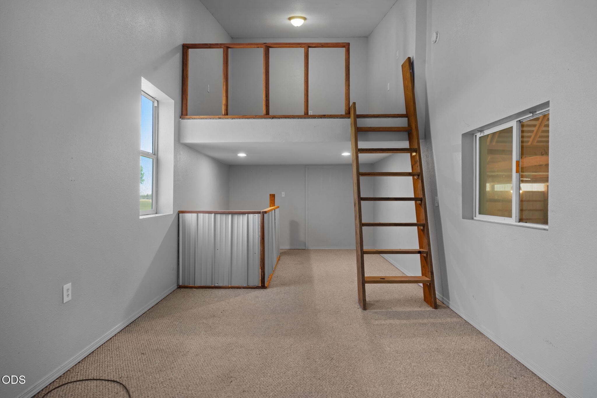 24605 Dodds Rd, Bend, OR, 97701, USA, 4 Bedrooms Bedrooms, ,4 BathroomsBathrooms,Residential,Active,24605 Dodds Rd,220223443