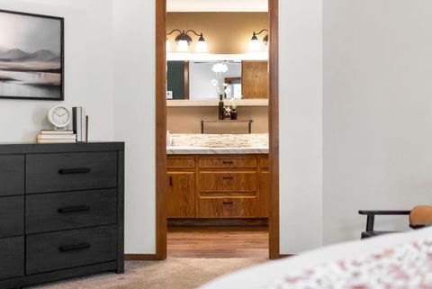 Tiny photo for 69271 Whippletree, Sisters, OR 97759 (MLS # 220215074)