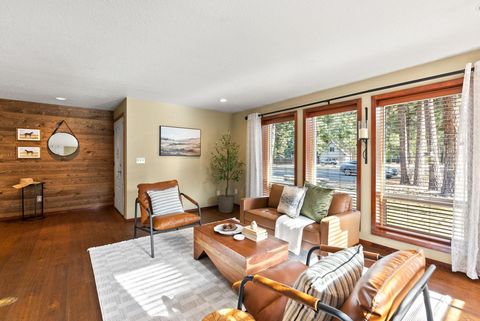 Tiny photo for 69271 Whippletree, Sisters, OR 97759 (MLS # 220215074)