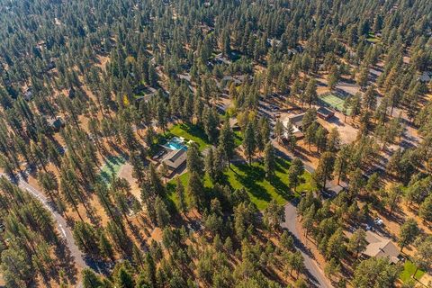 Tiny photo for 69271 Whippletree, Sisters, OR 97759 (MLS # 220215074)