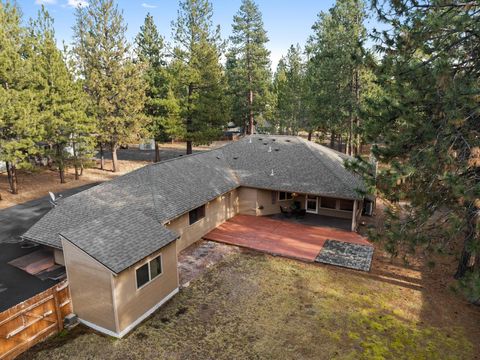 Tiny photo for 69271 Whippletree, Sisters, OR 97759 (MLS # 220215074)