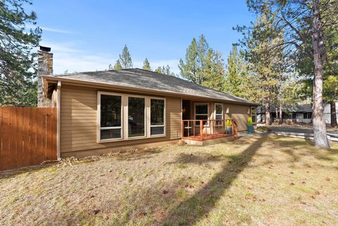 Tiny photo for 69271 Whippletree, Sisters, OR 97759 (MLS # 220215074)