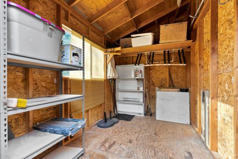 Tiny photo for 69271 Whippletree, Sisters, OR 97759 (MLS # 220215074)