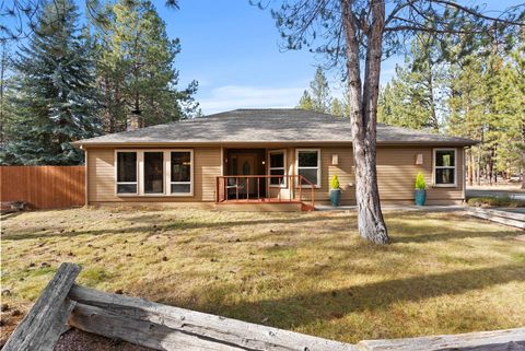 Tiny photo for 69271 Whippletree, Sisters, OR 97759 (MLS # 220215074)