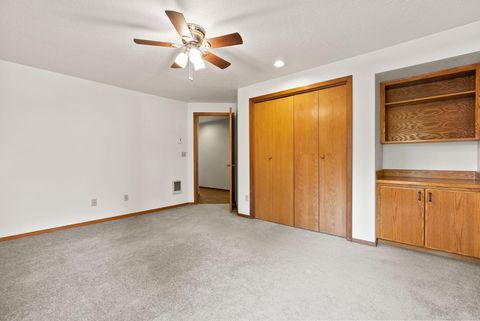 Tiny photo for 69271 Whippletree, Sisters, OR 97759 (MLS # 220215074)