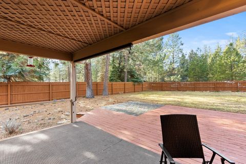 Tiny photo for 69271 Whippletree, Sisters, OR 97759 (MLS # 220215074)