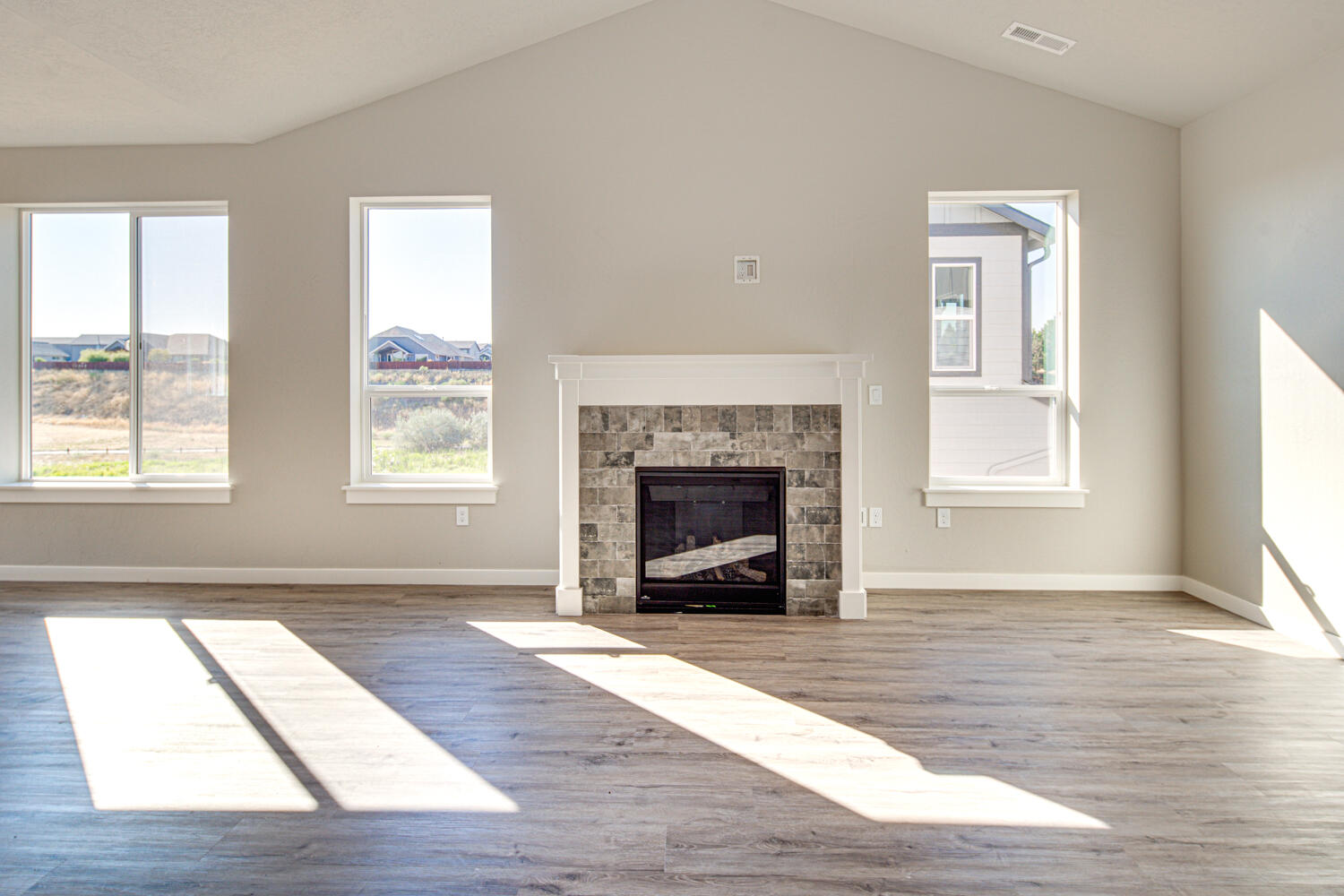 Stoneridge Terrace - Residential