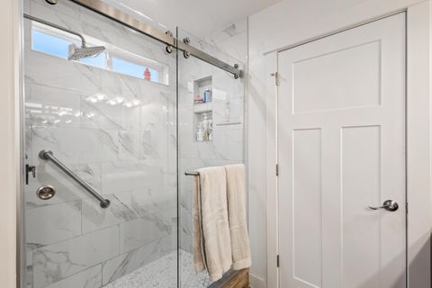 Tiny photo for 51780 Mountain Pine Street, La Pine, OR 97739 (MLS # 220215447)