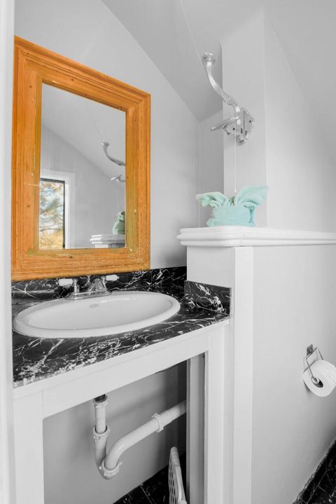 Tiny photo for 5316 Coleman Creek Rd Road, Medford, OR 97501 (MLS # 220213259)