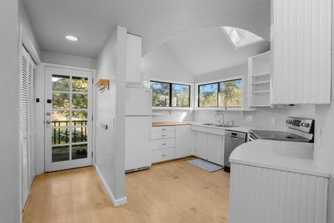 Tiny photo for 5316 Coleman Creek Rd Road, Medford, OR 97501 (MLS # 220213259)