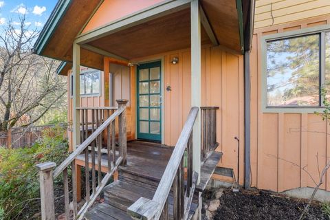 Tiny photo for 5316 Coleman Creek Rd Road, Medford, OR 97501 (MLS # 220213259)