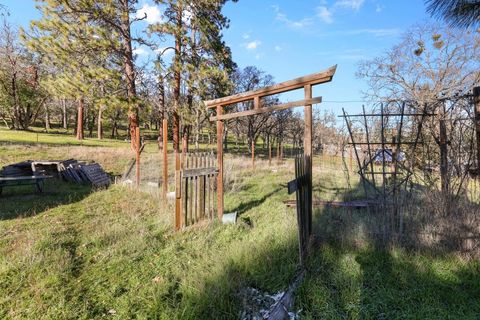 Tiny photo for 5316 Coleman Creek Rd Road, Medford, OR 97501 (MLS # 220213259)