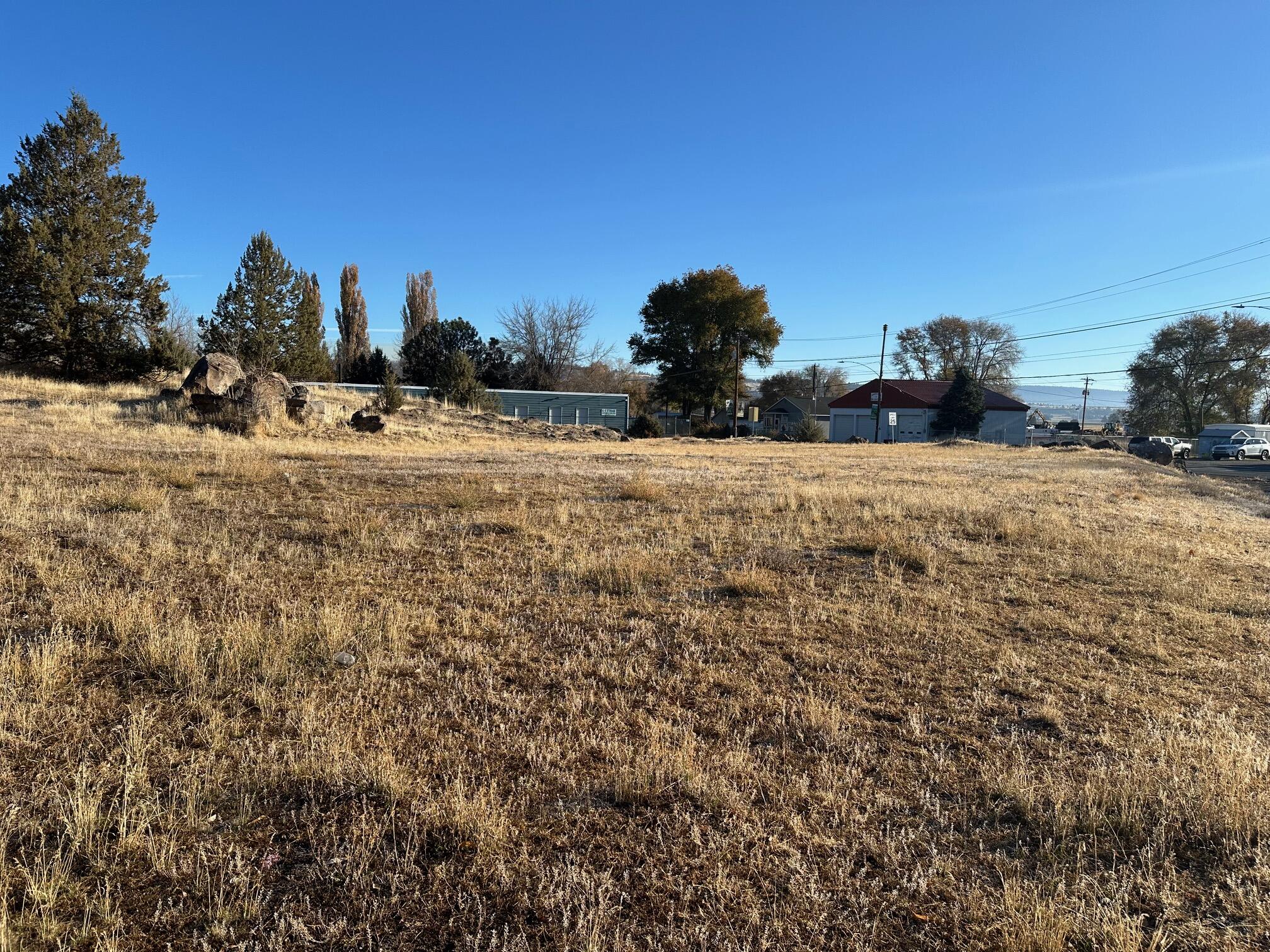 Bonanza - Commercial Sale