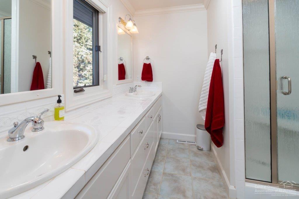 Awbrey Butte - Residential