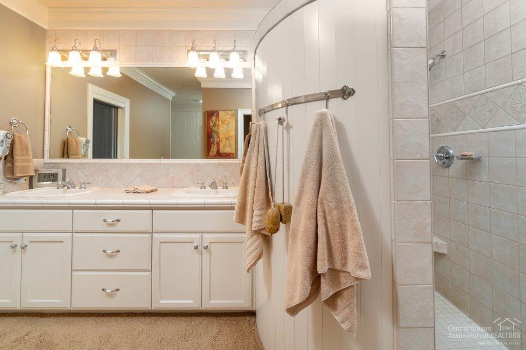 Awbrey Butte - Residential