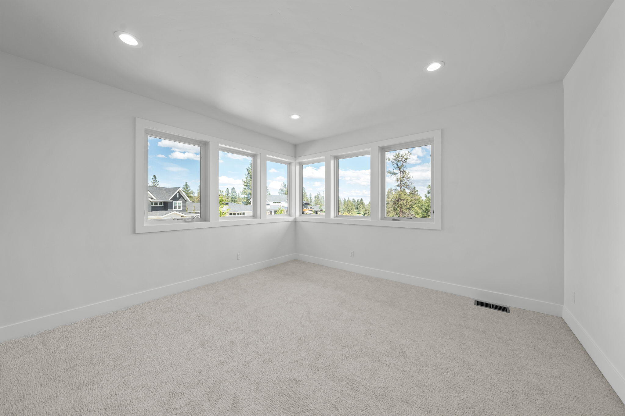 Discovery West Phase 4 - Residential