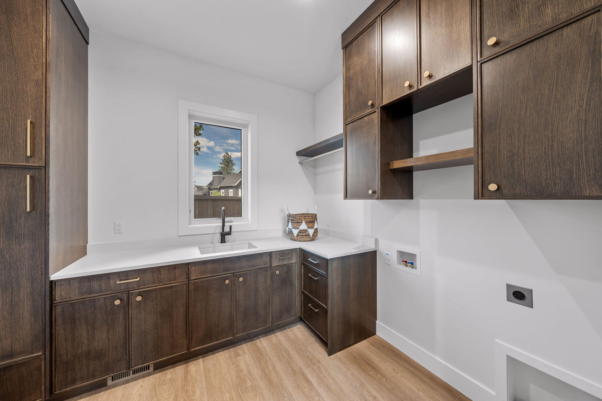 Discovery West Phase 4 - Residential