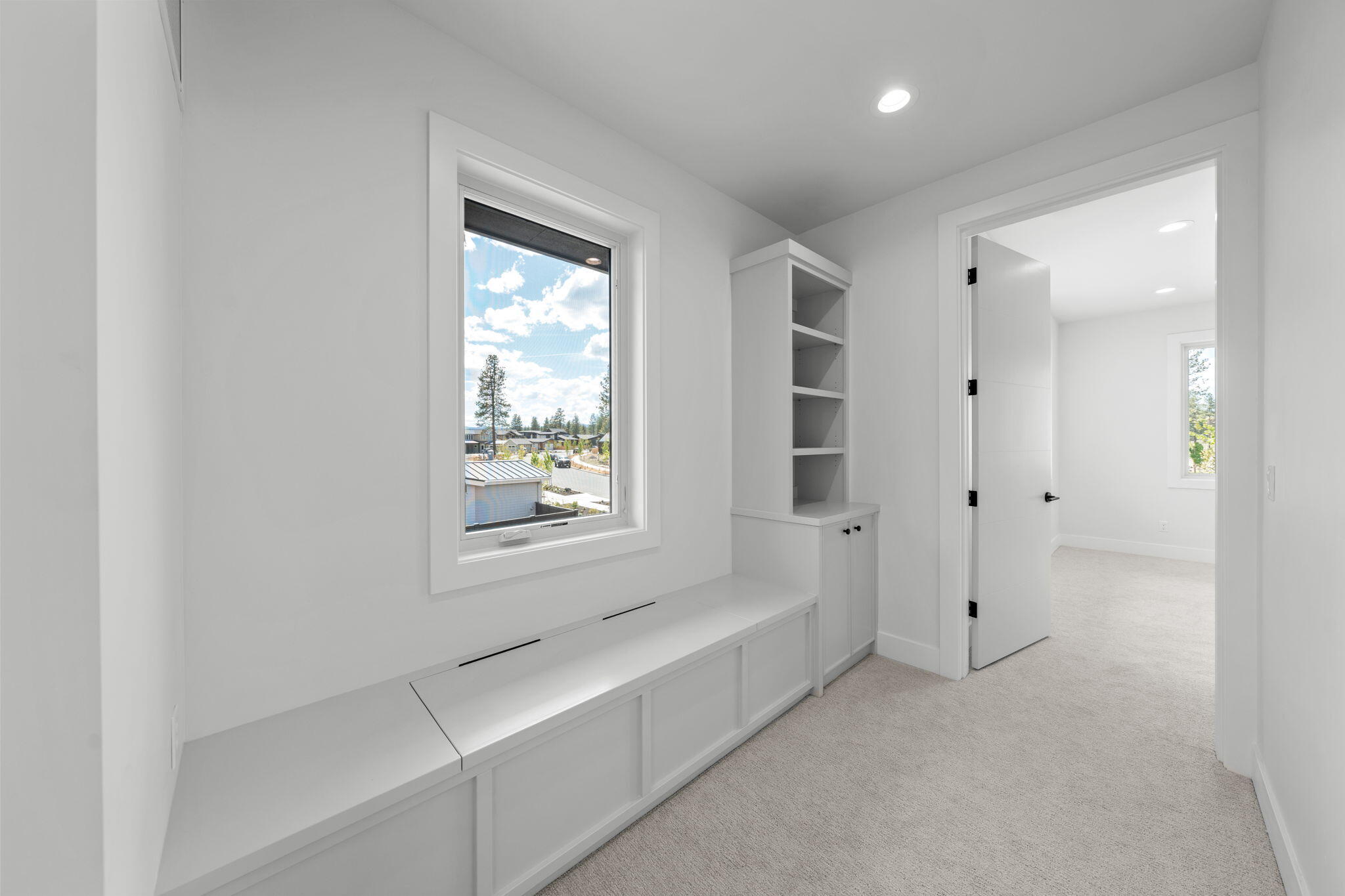 Discovery West Phase 4 - Residential