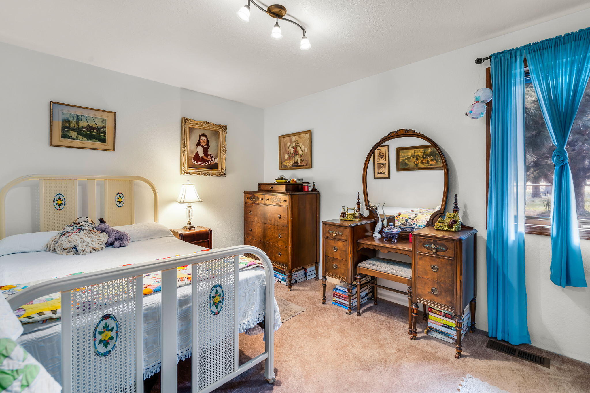 Sundance East - Residential