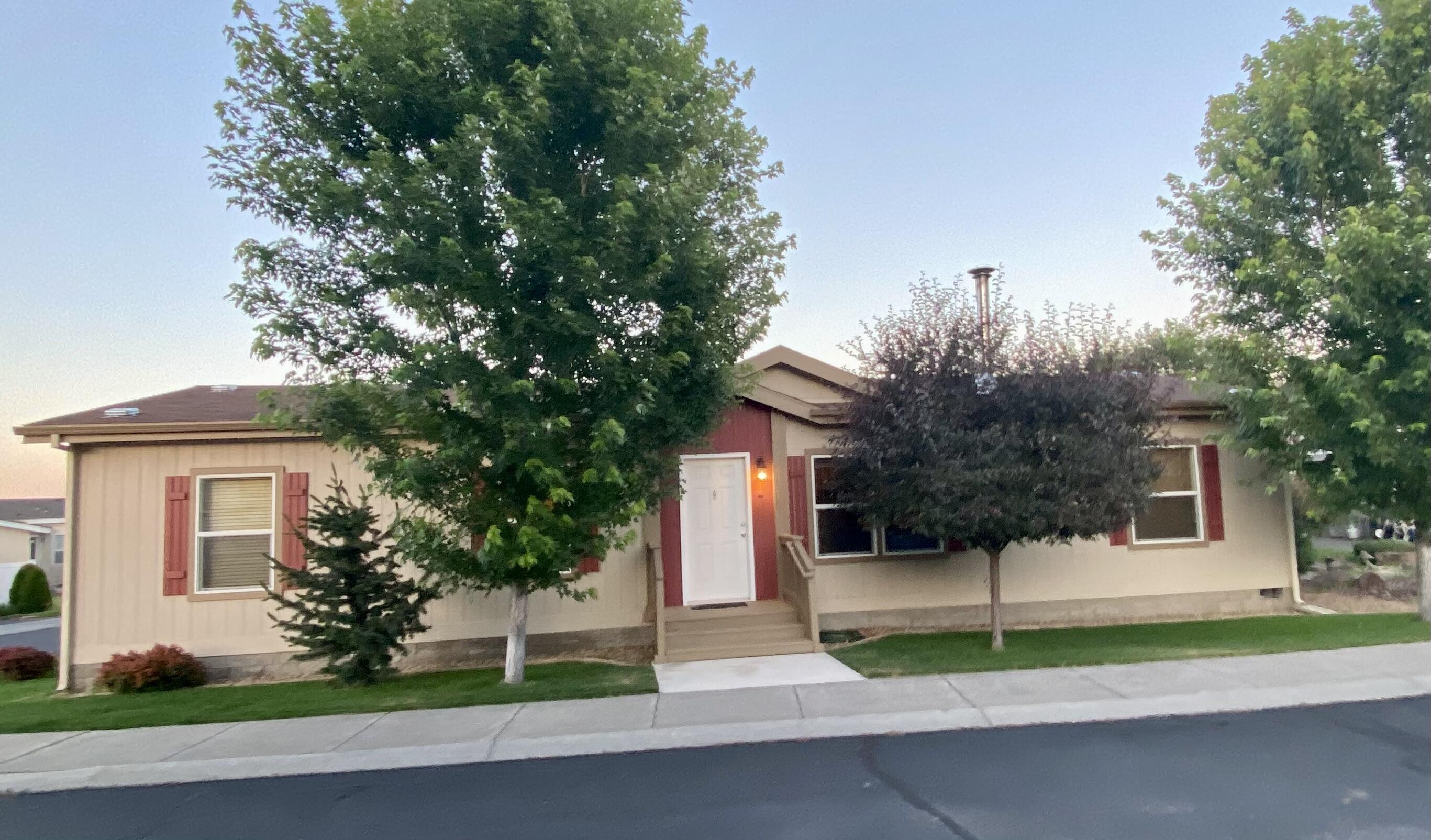 Aspen Creek Mob Pk - Residential