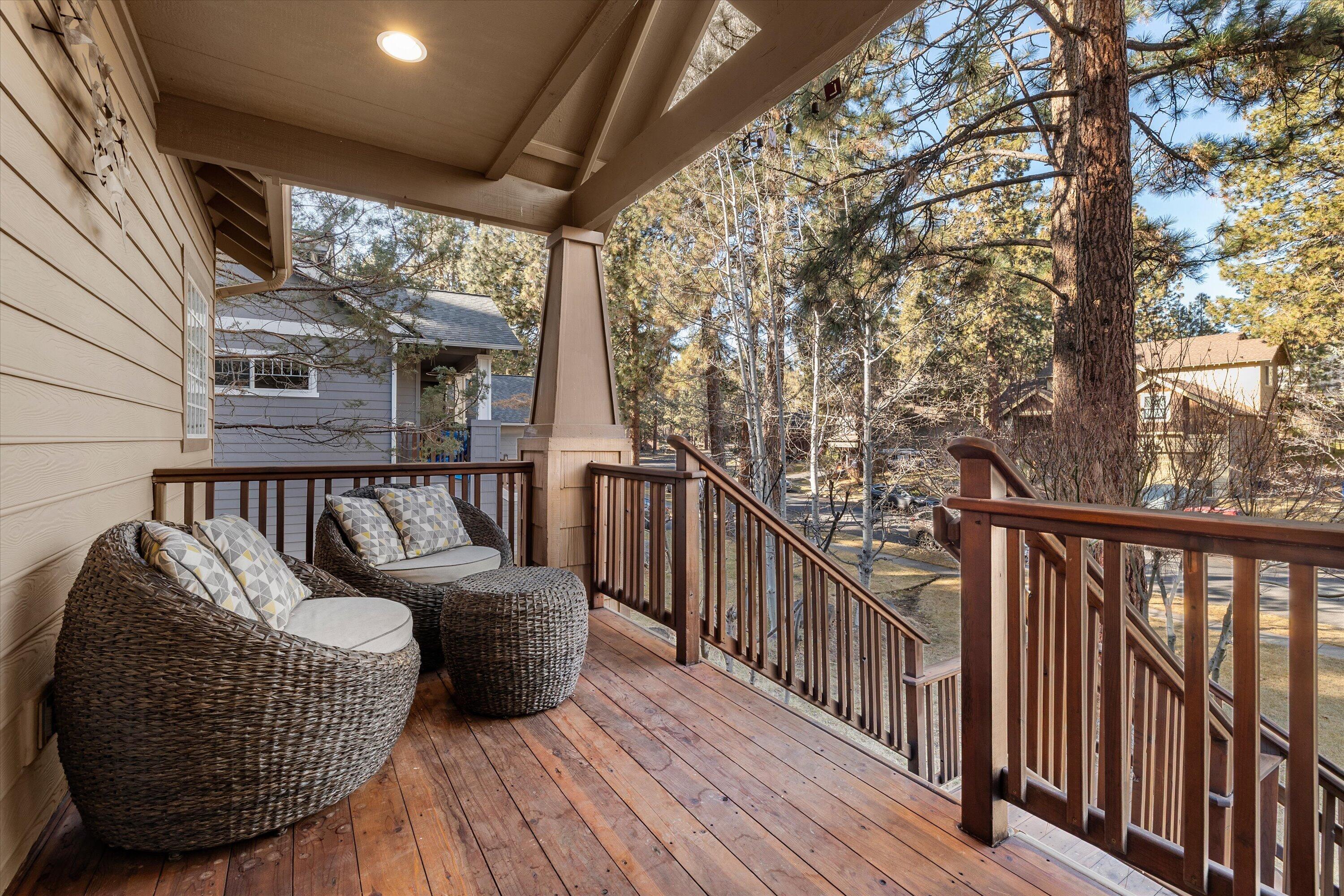 1066 NW Stannium Road