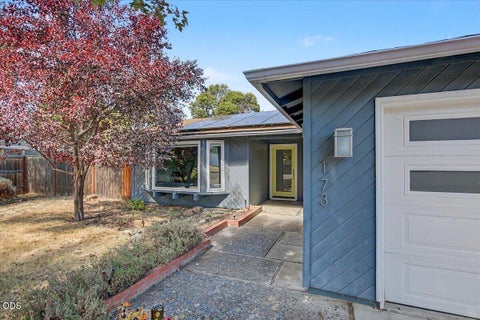 Photo of 173 Alder Lane, Ashland, OR 97520 (MLS # 220228656)