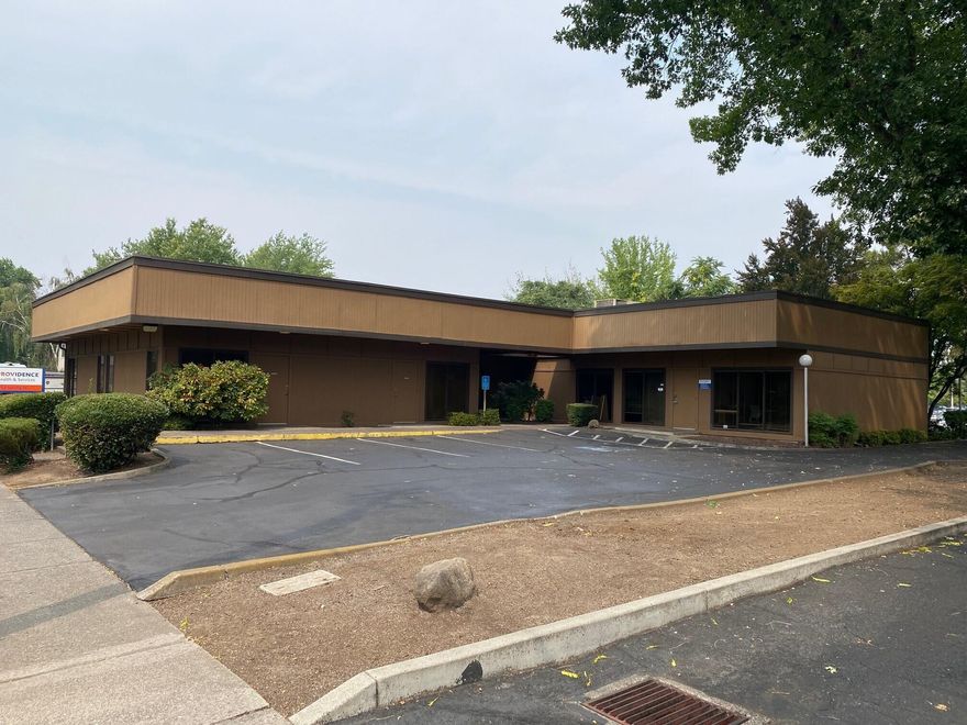 Nice, approximately 3,967 SF office building on a 0.35 Acre lot, per Jackson County Assessor's info. The building is well located, adjacent to the Providence Medford Medical Center campus. The building would make a great professional office or conversion to a medical use. There are 17 on-site parking spaces. Adjacent property at 769 Spring Street (Listing #220212188/0.35 Acres) is also available and could serve as additional parking and/or an additional commercial building site.
