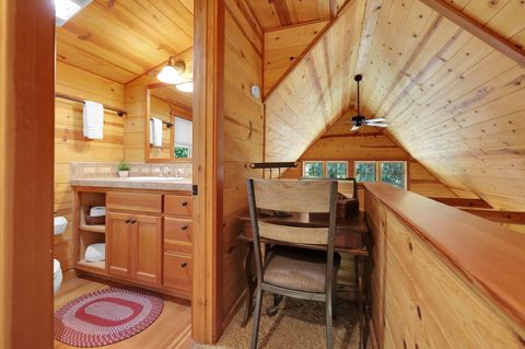 Tiny photo for 56411 McKenzie Highway #6, McKenzie Bridge, OR 97413 (MLS # 220213563)