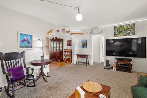 Tiny photo for 1437 NW Hawthorne Avenue, Grants Pass, OR 97526 (MLS # 220215732)