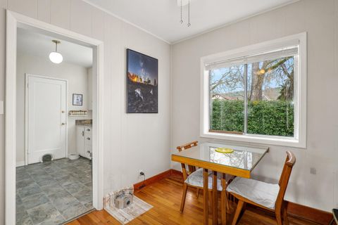 Tiny photo for 1437 NW Hawthorne Avenue, Grants Pass, OR 97526 (MLS # 220215732)