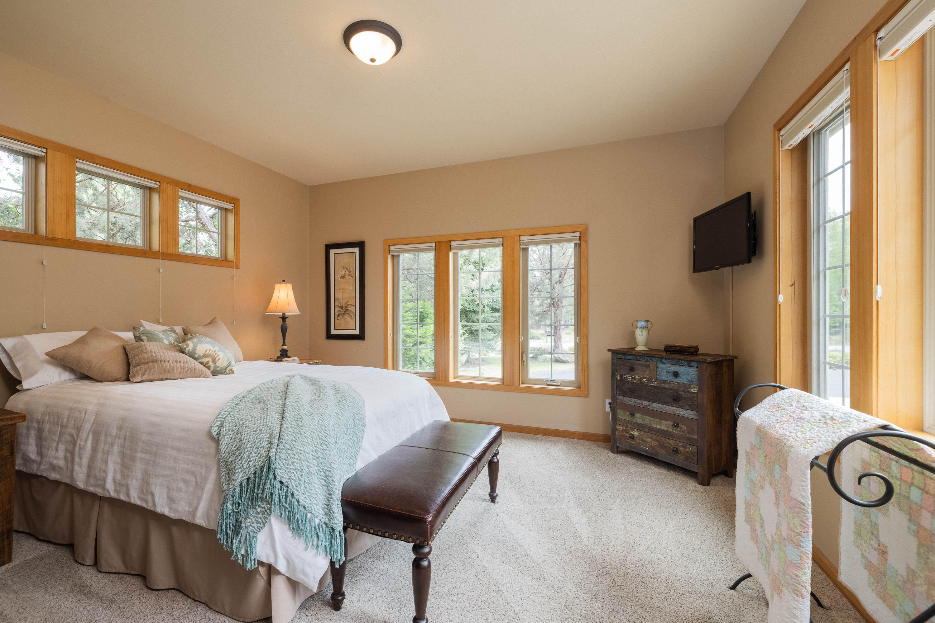 Broken Top - Residential