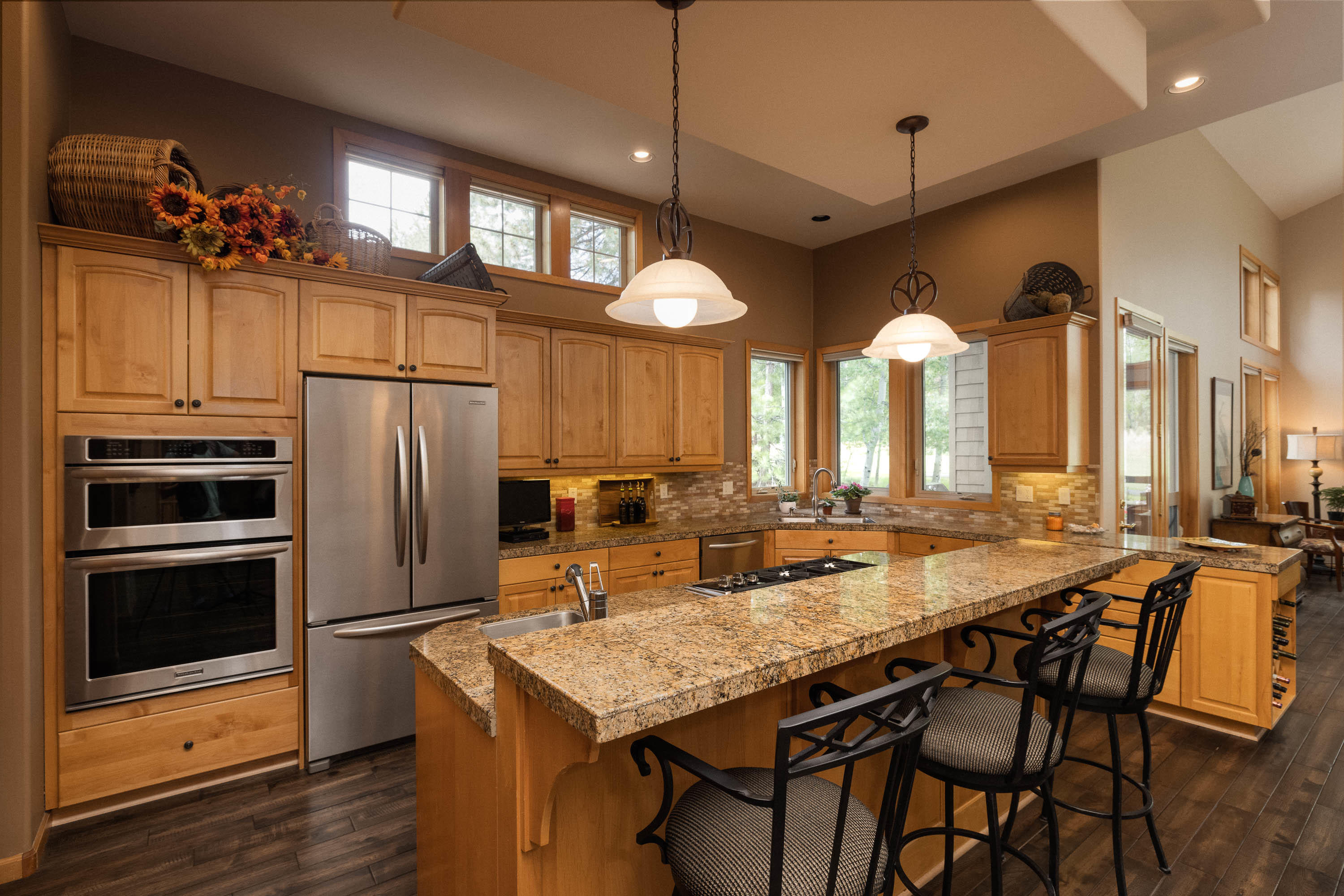 Broken Top - Residential