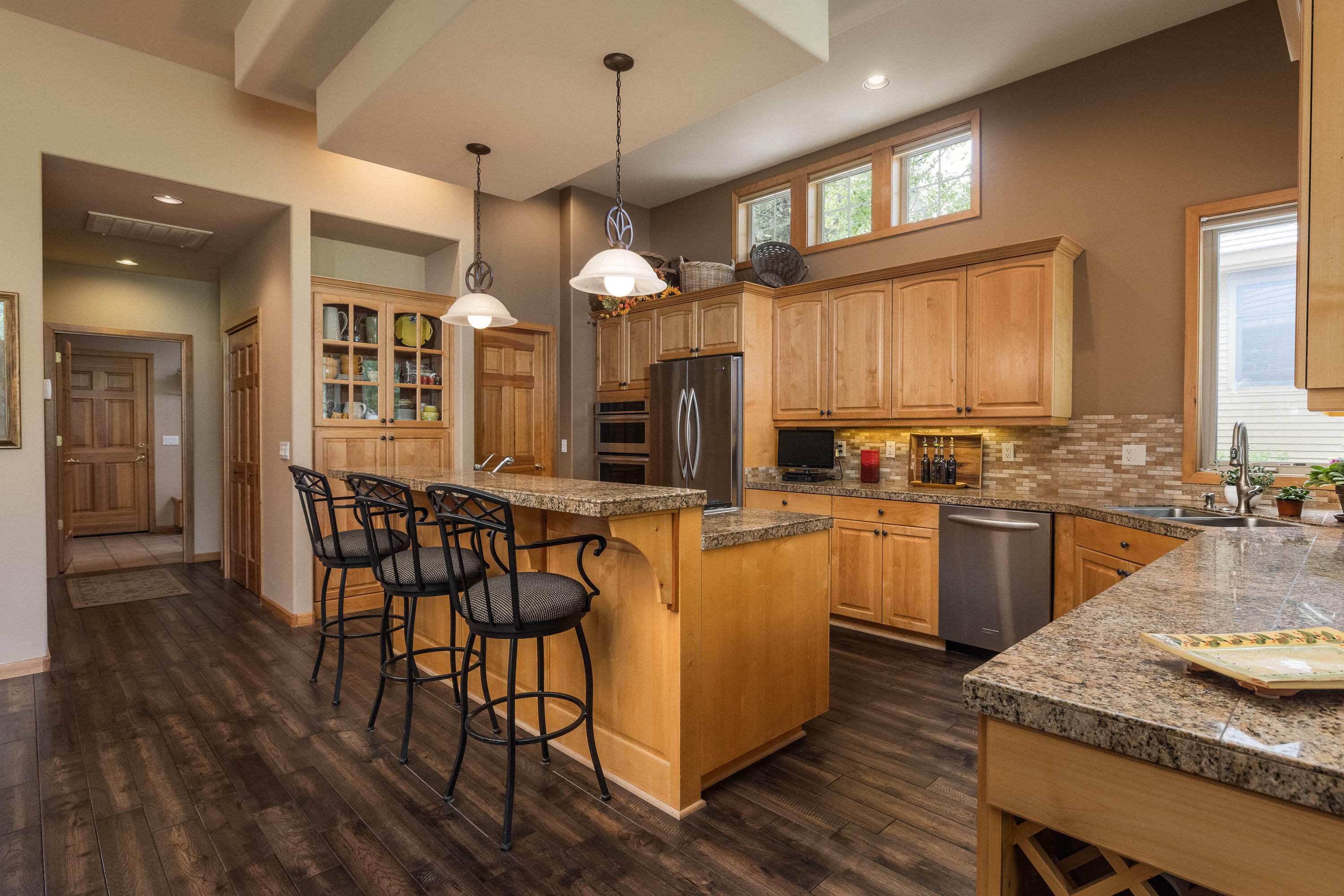 Broken Top - Residential