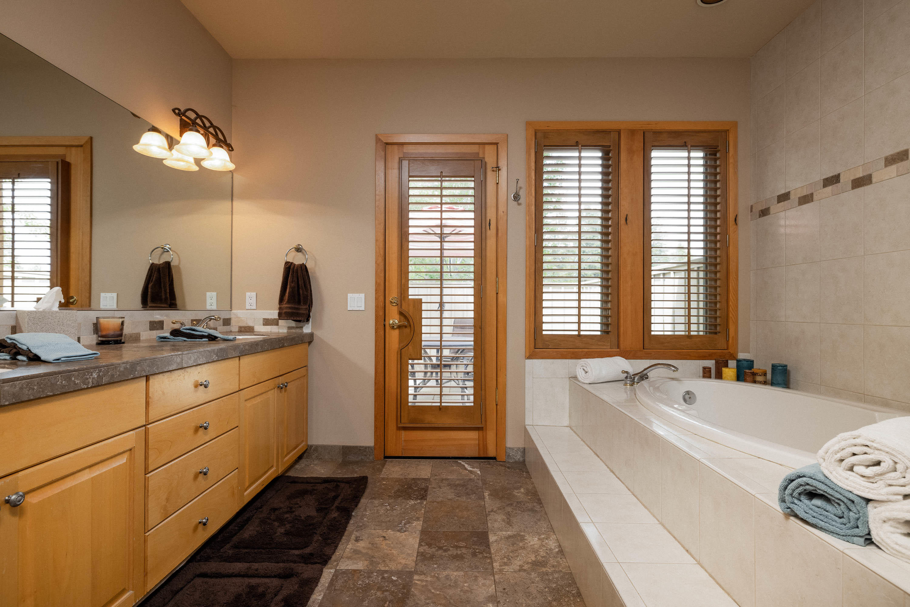 Broken Top - Residential