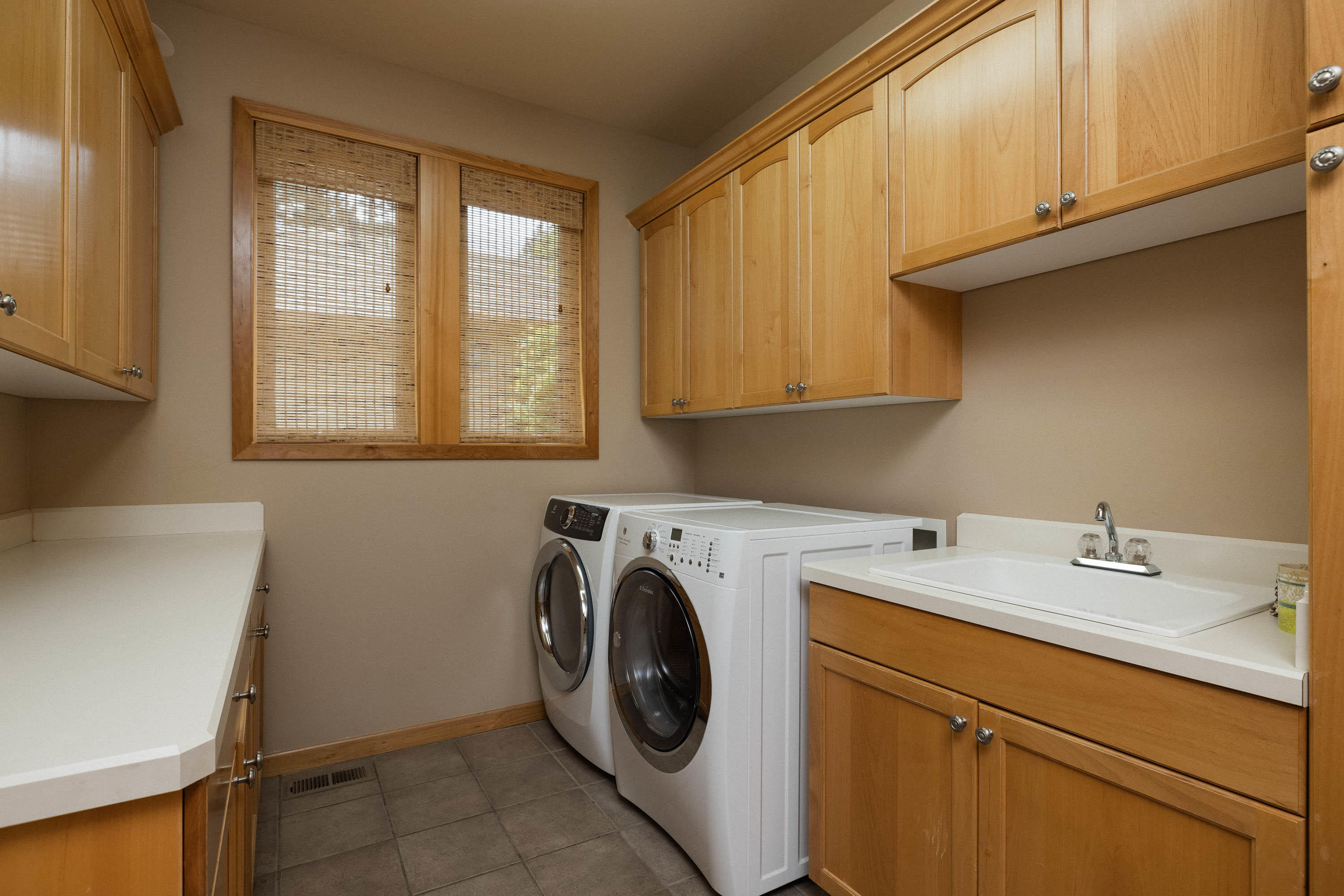 Broken Top - Residential