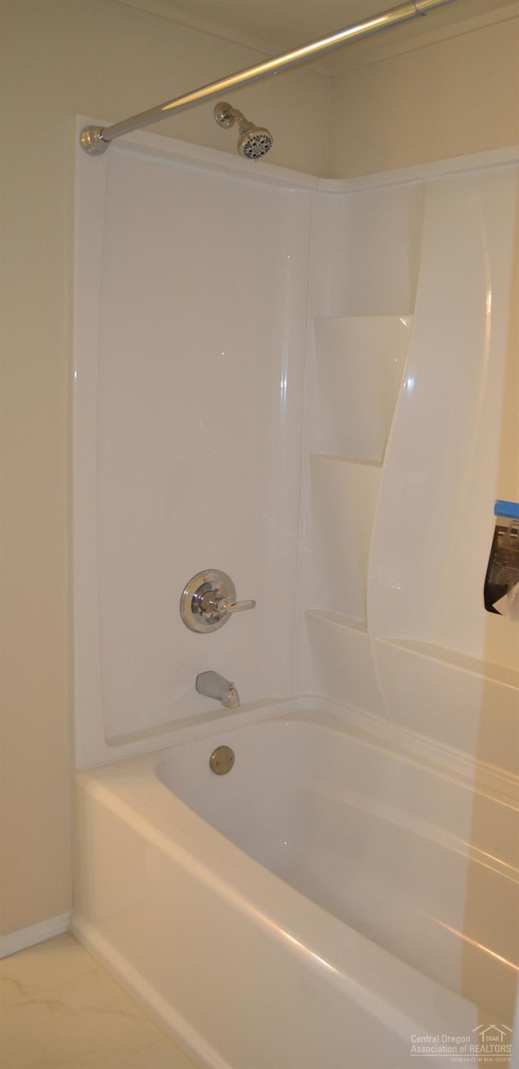 Deschutes RiverWoods - Residential