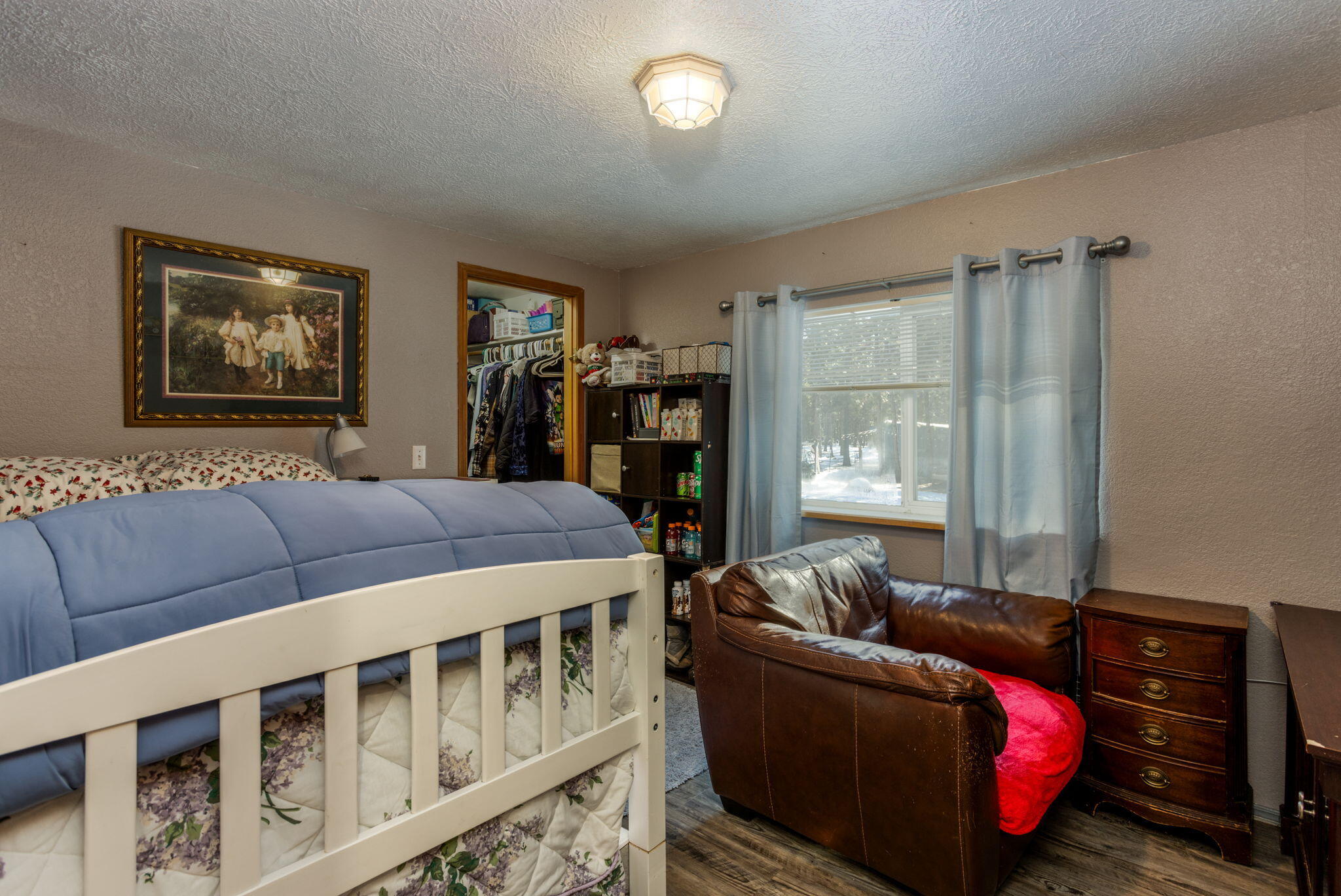 Ponderosa Pines - Residential