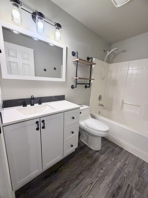 Tiny photo for 16698 Wyatt Drive, La Pine, OR 97739 (MLS # 220216112)