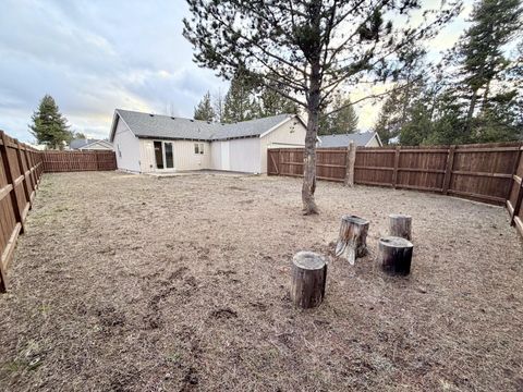 Tiny photo for 16698 Wyatt Drive, La Pine, OR 97739 (MLS # 220216112)