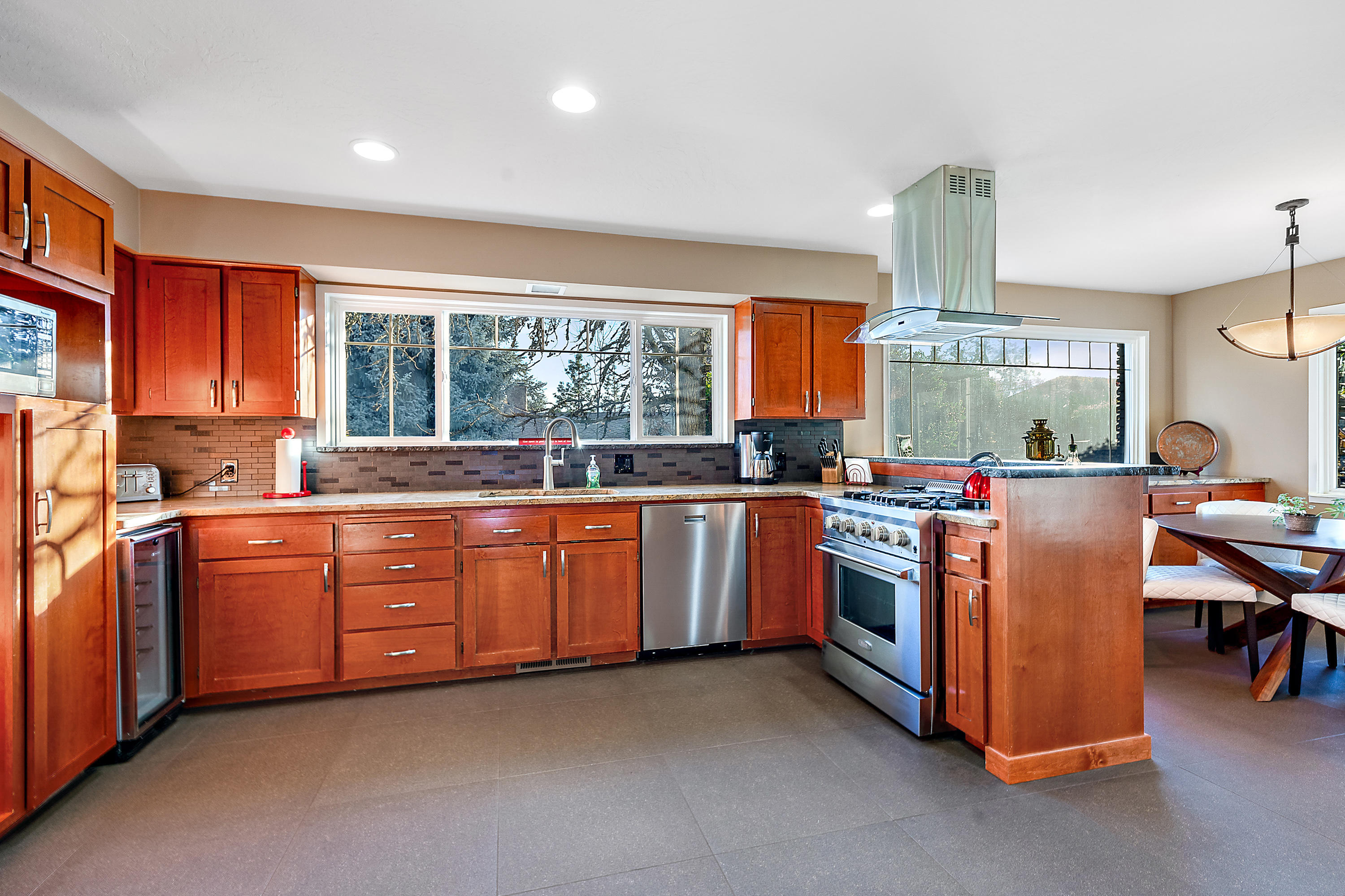 Rogue Valley Estates Subdivision - Residential