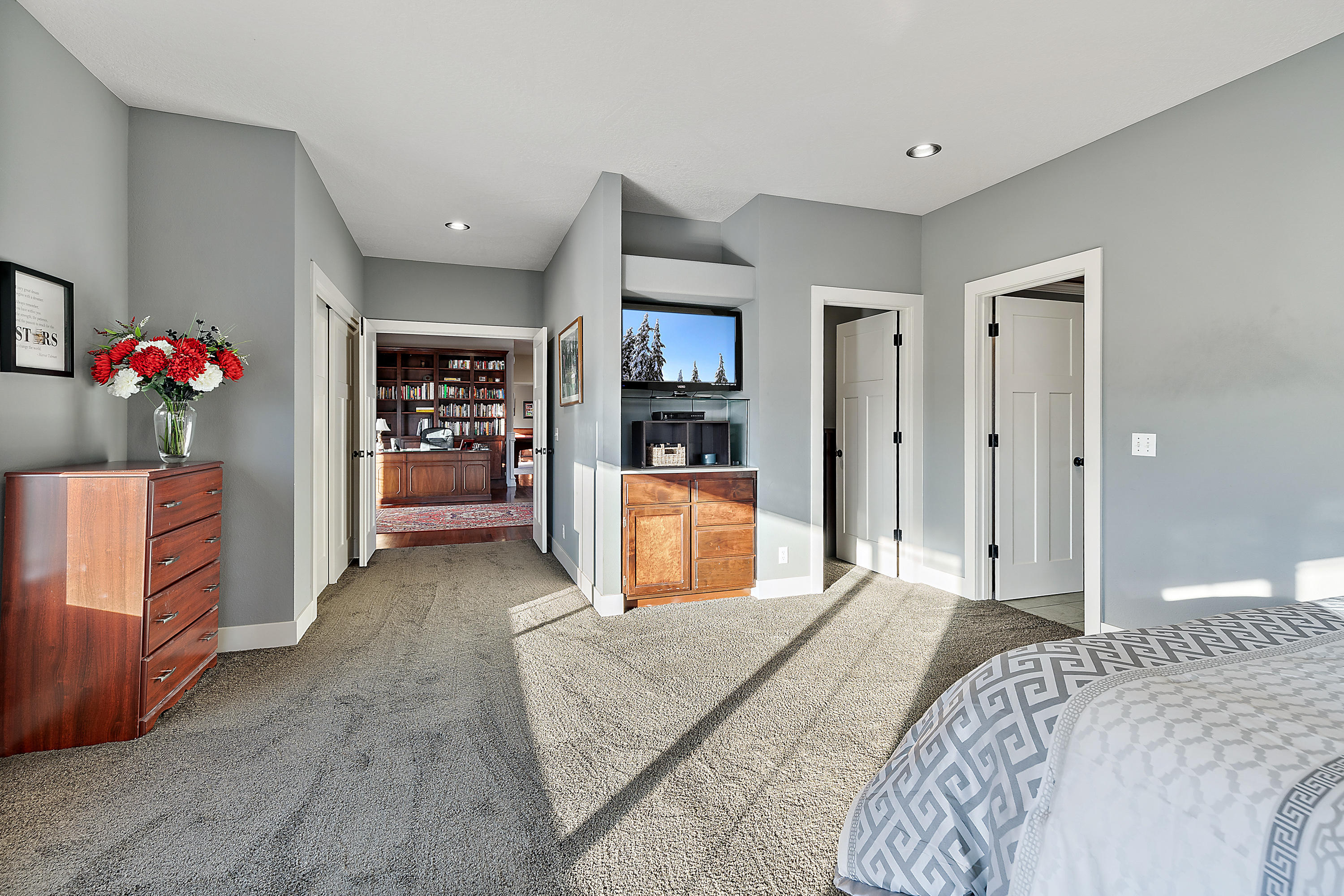 Rogue Valley Estates Subdivision - Residential